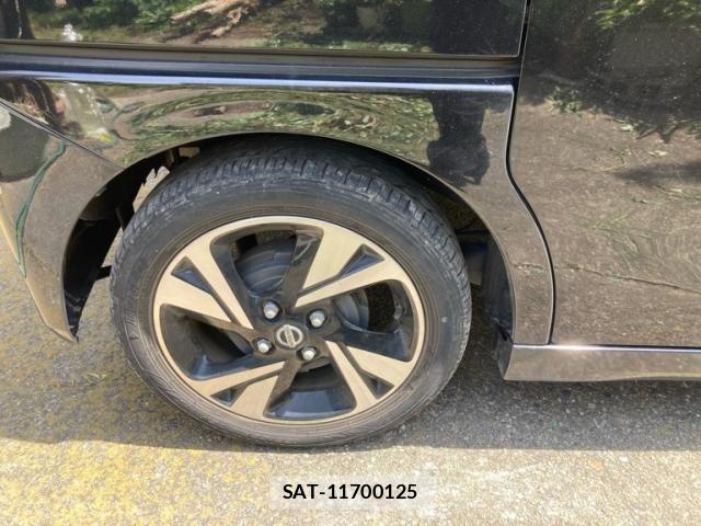 Nissan ROOX 2021-08 7619704-13