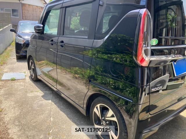 Nissan ROOX 2021-08 7619704-6