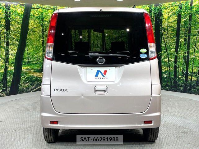 Nissan ROOX 2012-02 7619706-13