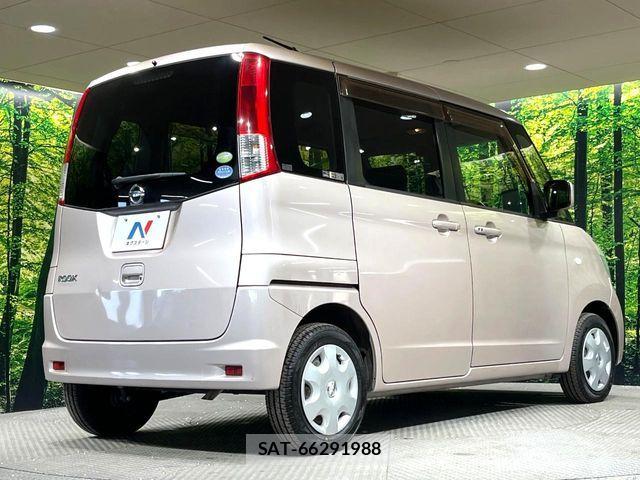 Nissan ROOX 2012-02 7619706-15