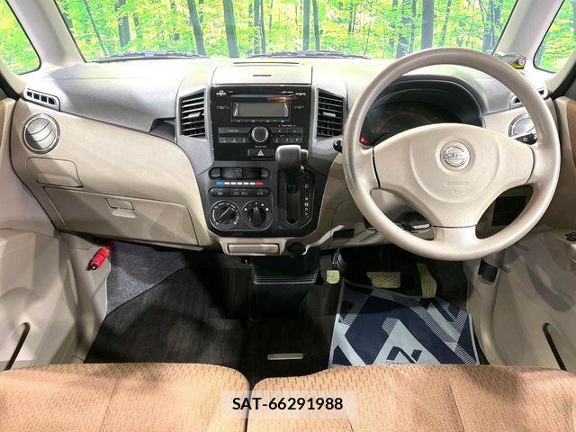 Nissan ROOX 2012-02 7619706-1