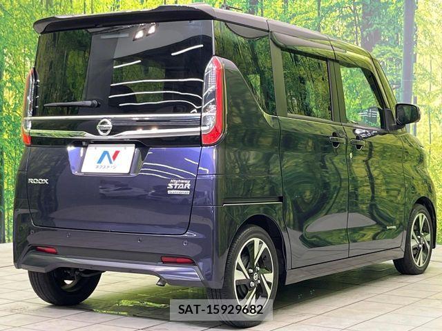 Nissan ROOX 2022-09 7619659-16