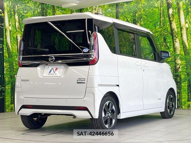 Nissan ROOX 2021-10 7619687-16