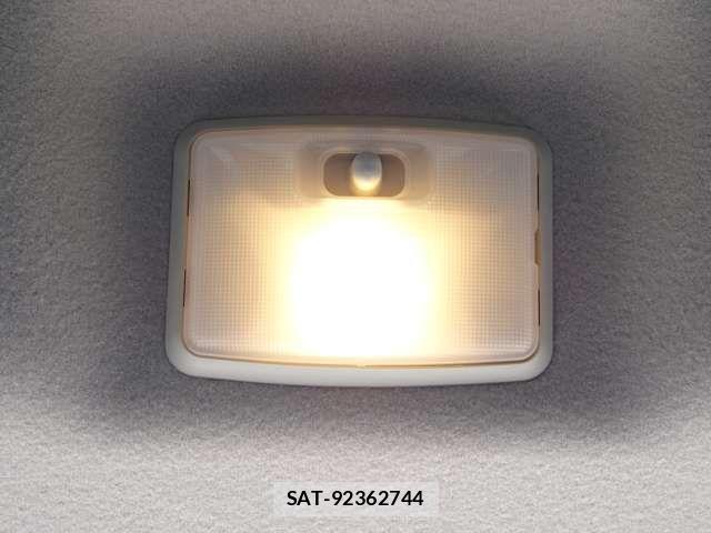 Nissan ROOX 2020-08 7619700-17