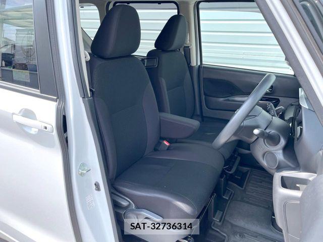 Nissan ROOX 2023-10 7619658-7