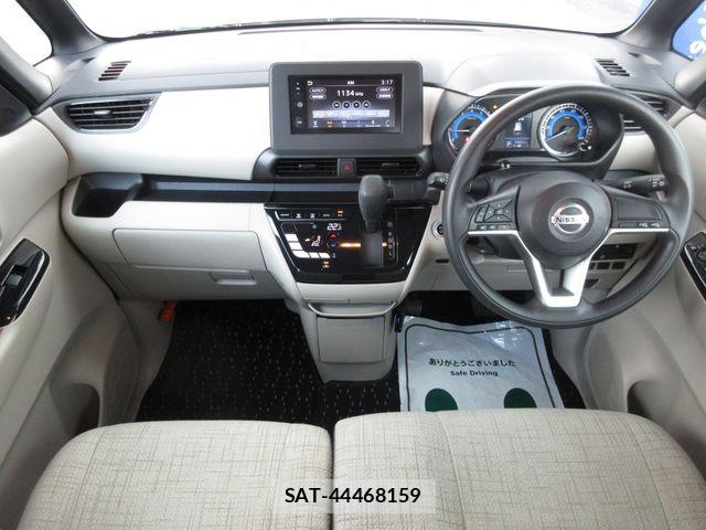 Nissan ROOX 2021-07 7619702-1