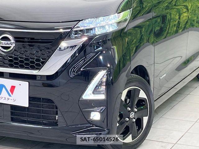 Nissan ROOX 2021-09 7619681-11