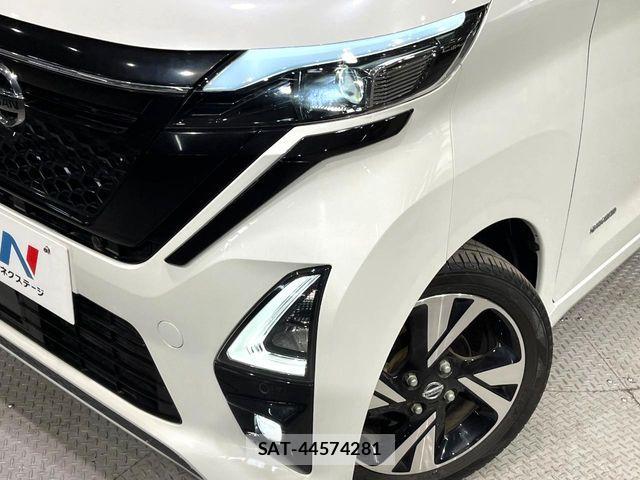 Nissan ROOX 2021-04 7619660-11