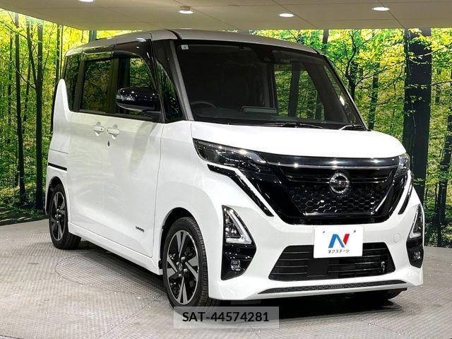 Nissan ROOX 2021-04 7619660-15