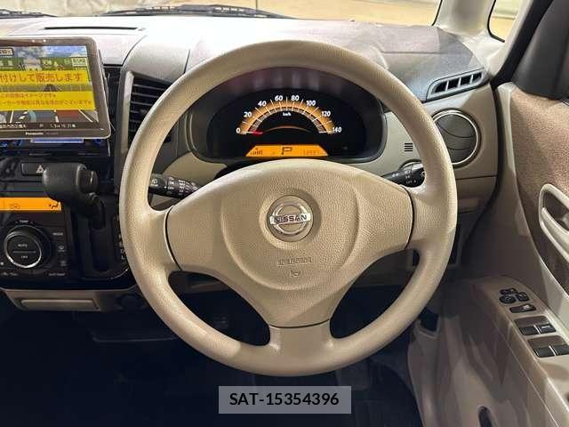 Nissan ROOX 2011-11 7619705-9