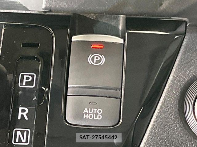 Nissan ROOX 2023-08 7619657-6