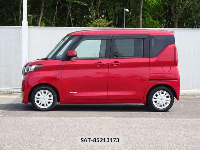 Nissan ROOX 2021-04 7619698-4