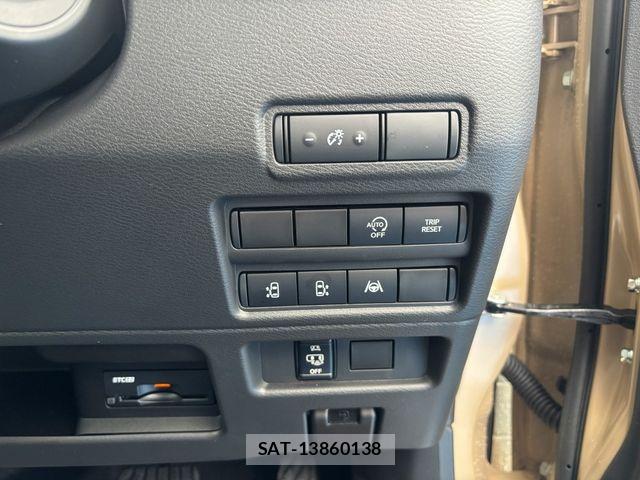 Nissan ROOX 2025-11 7728081-12