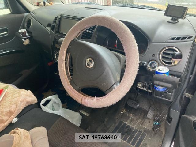 Nissan ROOX 2011-08 7728157-10