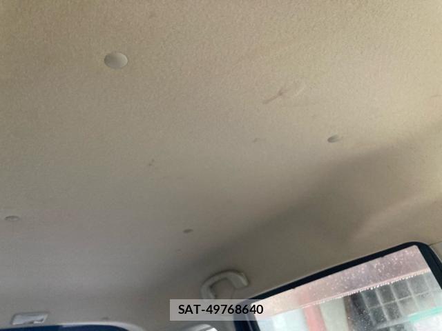 Nissan ROOX 2011-08 7728157-19