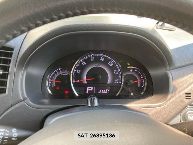 Nissan ROOX 2011-10 7728166-11
