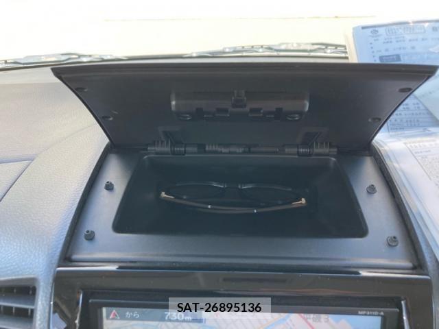 Nissan ROOX 2011-10 7728166-18