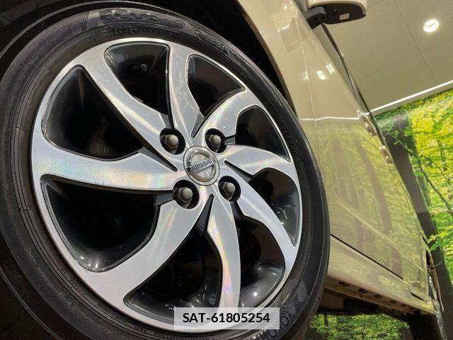 Nissan ROOX 2011-09 7728156-12