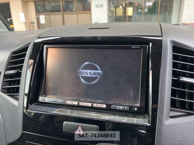 Nissan ROOX 2010-08 7728161-13