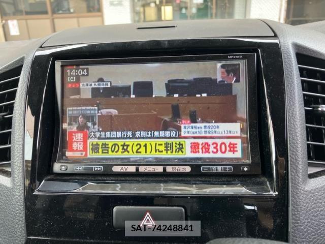Nissan ROOX 2010-08 7728161-14