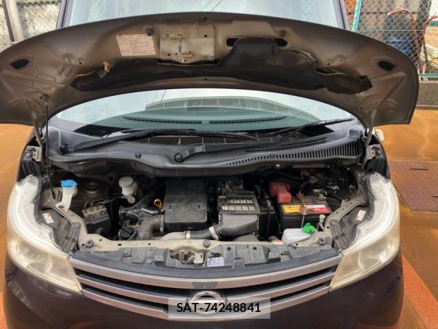 Nissan ROOX 2010-08 7728161-18