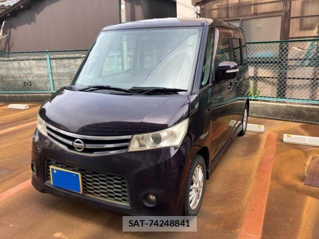 Nissan ROOX 2010-08 7728161-1