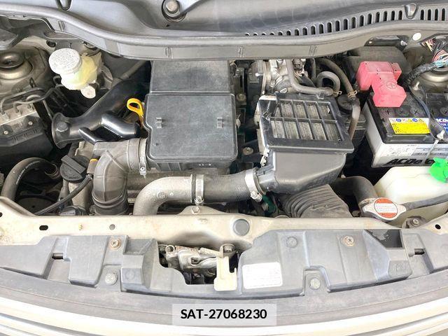 Nissan ROOX 2012-07 7728155-17