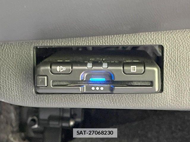 Nissan ROOX 2012-07 7728155-4