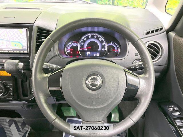 Nissan ROOX 2012-07 7728155-7