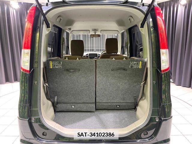 Nissan ROOX 2012-11 7788832-9