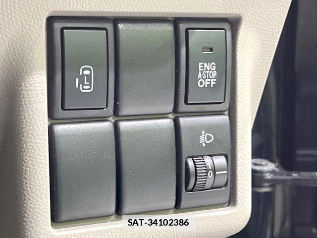 Nissan ROOX 2012-11 7788832-3
