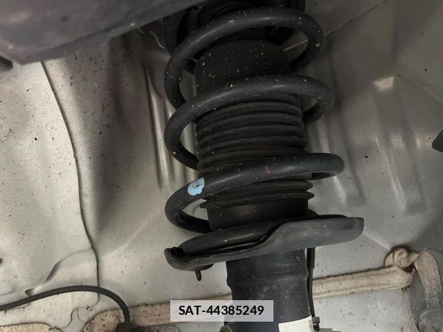 Nissan ROOX 2023-07 7879219-19