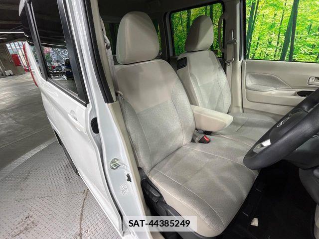 Nissan ROOX 2023-07 7879219-7