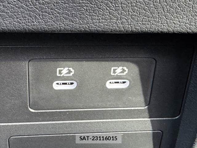 Nissan ROOX 2025-10 7879199-25