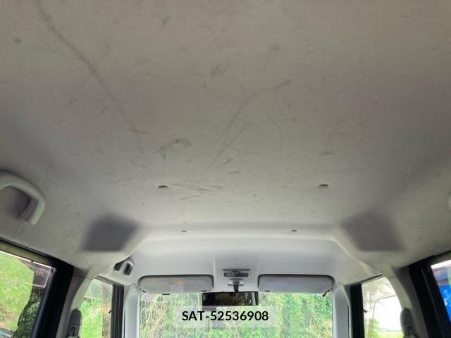 Nissan ROOX 2011-12 7879233-13