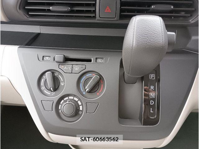 Nissan ROOX 2020-04 7879226-15