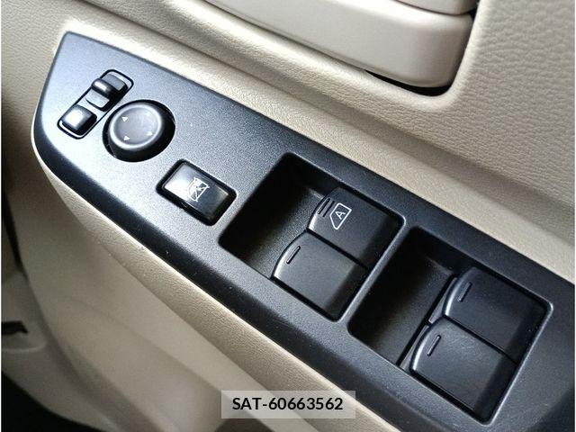 Nissan ROOX 2020-04 7879226-22