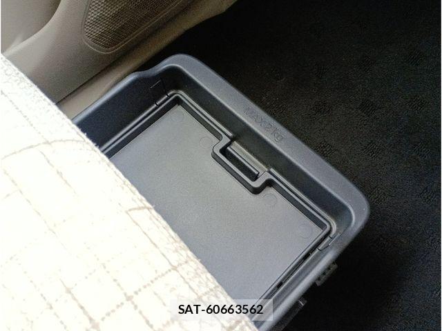 Nissan ROOX 2020-04 7879226-26