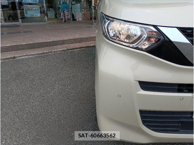 Nissan ROOX 2020-04 7879226-28