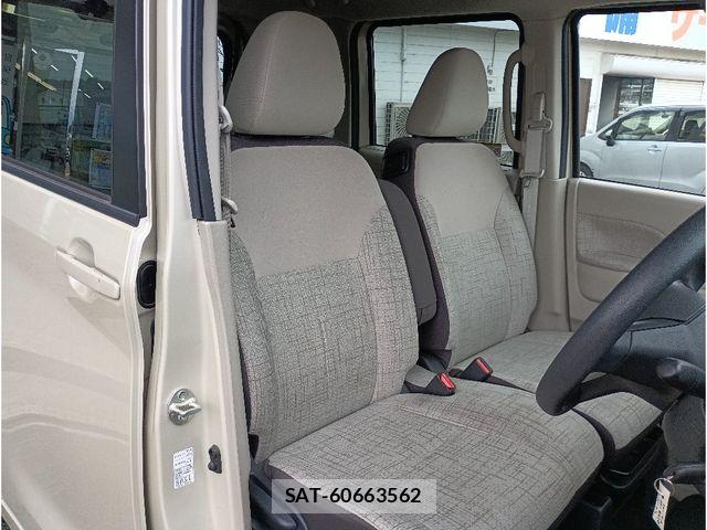 Nissan ROOX 2020-04 7879226-6