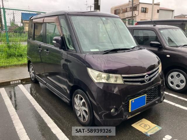Nissan ROOX 2010-03 7879231-1