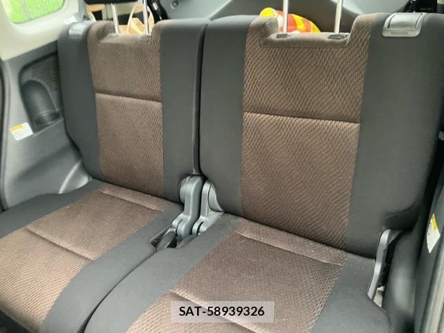 Nissan ROOX 2010-03 7879231-8