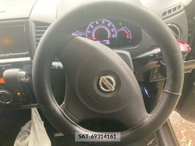 Nissan ROOX 2010-11 7879234-15