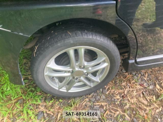 Nissan ROOX 2010-11 7879234-3