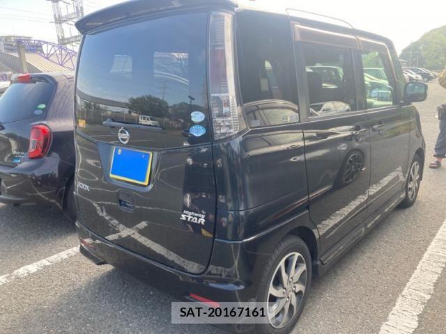 Nissan ROOX 2011-10 7879235-3