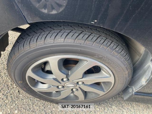 Nissan ROOX 2011-10 7879235-8