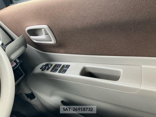Nissan ROOX 2012-10 7903334-18