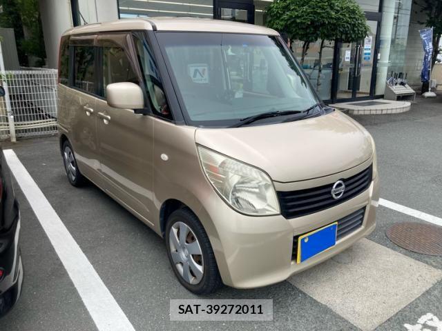 Nissan ROOX 2010-01 7903335-2
