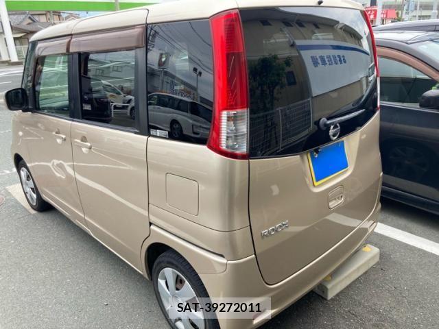 Nissan ROOX 2010-01 7903335-5