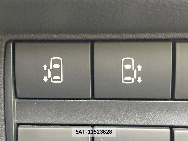 Nissan ROOX 2021-02 7963615-4